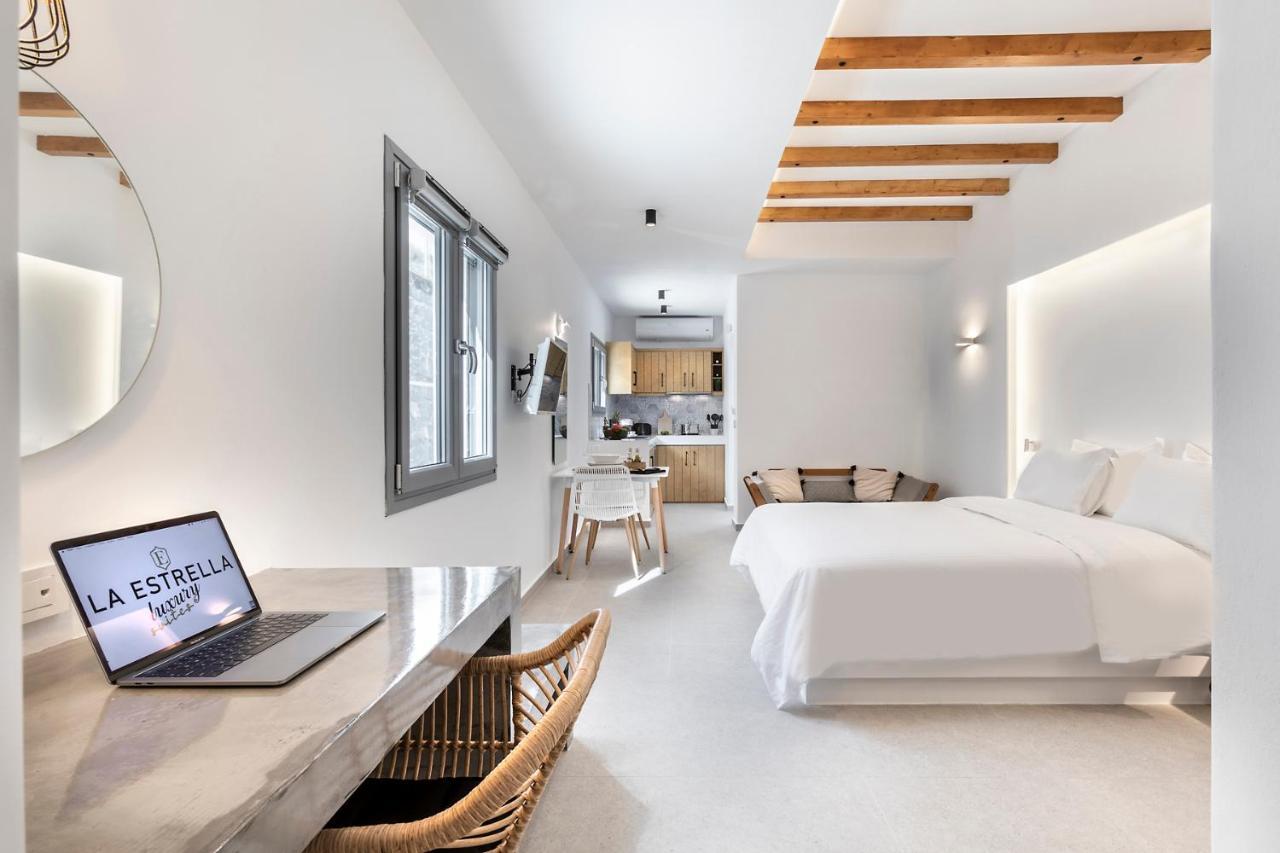 La Estrella 4 Suites With Sea View & 4 Prive Hot Tub Vourvoulos Exterior photo
